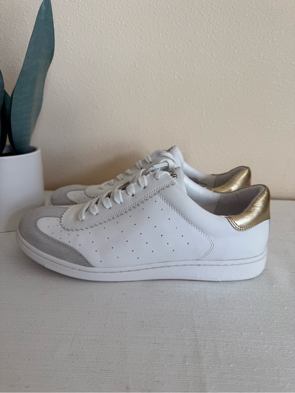 New Sofft White Leather Sneakers with Gray Toe and Gold Heel Accent - Picture 3 of 12